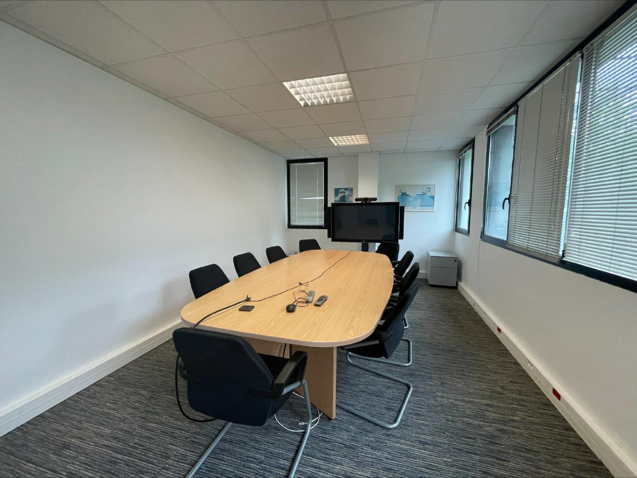 Bureau Rennes 325m² Location bureau Rennes Ille-et-Vilaine OLBUR2422845 9